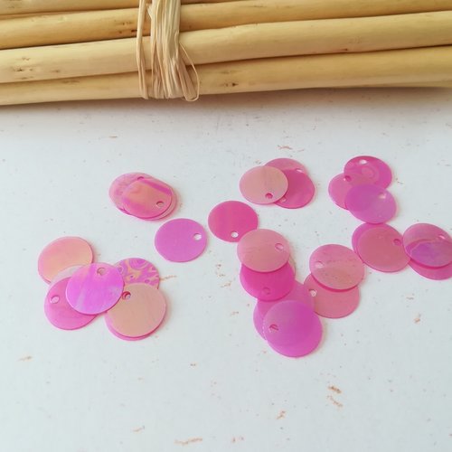 50 sequins pvc rose à reflets 10 mm