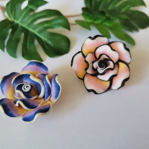2 perles fleurs 30 mm pâte polymère