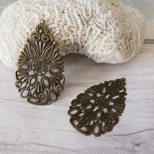2 pendentifs filigrane goutte bronze