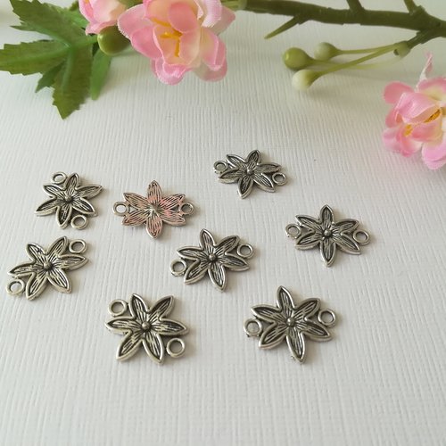 5 connecteurs fleurs argent mat