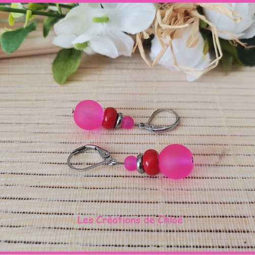Kit boucles d'oreilles acier inoxydable et perles en verre fuchsia