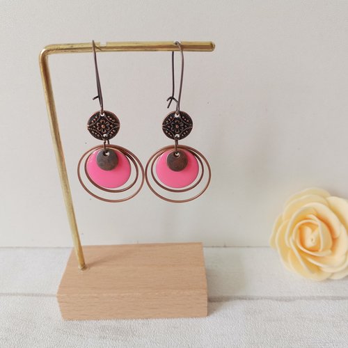 Kit boucles d'oreilles anneaux cuivre rouge et sequin émail rose