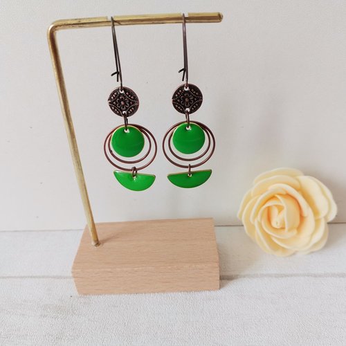 Kit boucles d'oreilles anneaux cuivre rouge et sequins émail verts