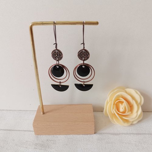 Kit boucles d'oreilles anneaux cuivre rouge et sequins émail noirs