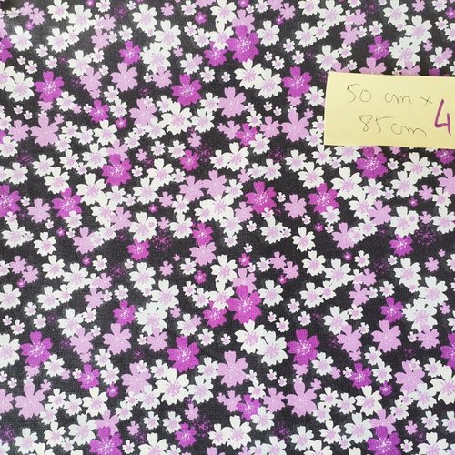 Tissu coton fleurs 50 x 85 cm