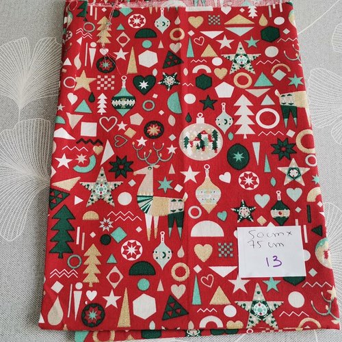 Tissu coton motifs noël  50 x 75 cm