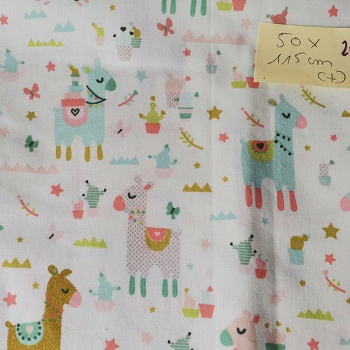Tissu coton motifs animaux 50 x 115 cm