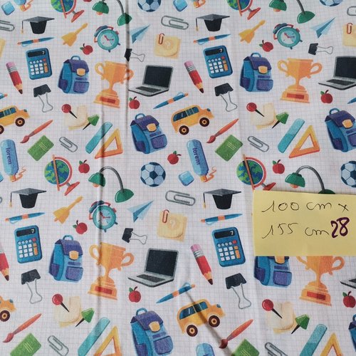 Tissu coton motifs fournitures scolaires 100 x 155 cm