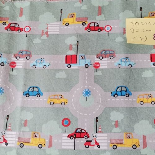 Tissu coton motifs voiture 50 x 90 cm