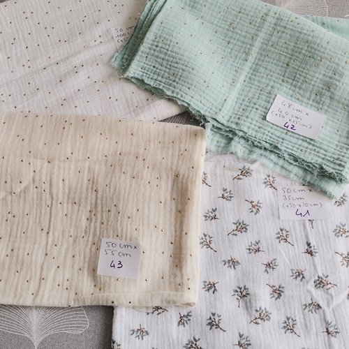 Lot de 4 coupons de tissu double gaze