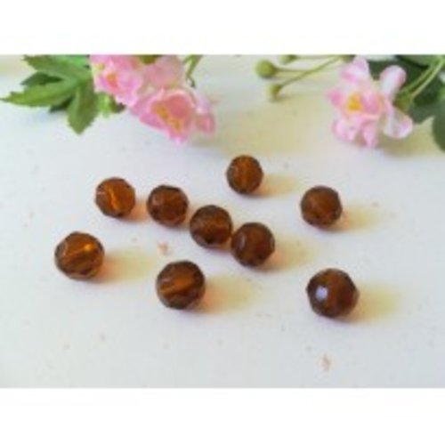 10 perles en verre 10 mm ronde à facette marron