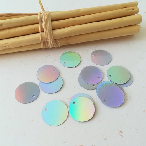 30 sequins pvc argentés à reflets 16 mm
