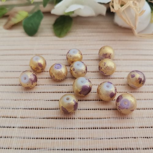 20 perles en verre 8 mm doré et mauve