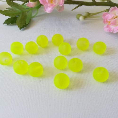30 perles en verre givré 10 mm jaune fluo