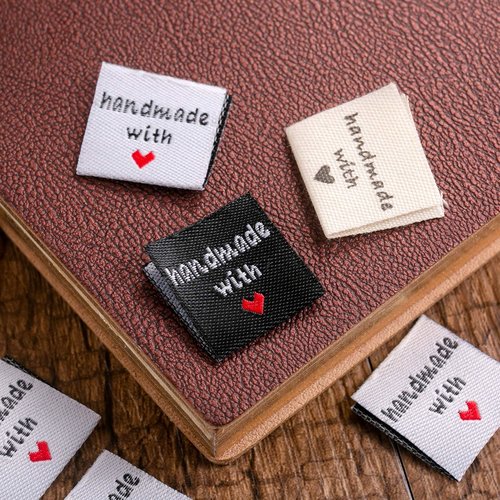 15 etiquettes tissus 3 couleurs "fait mains"