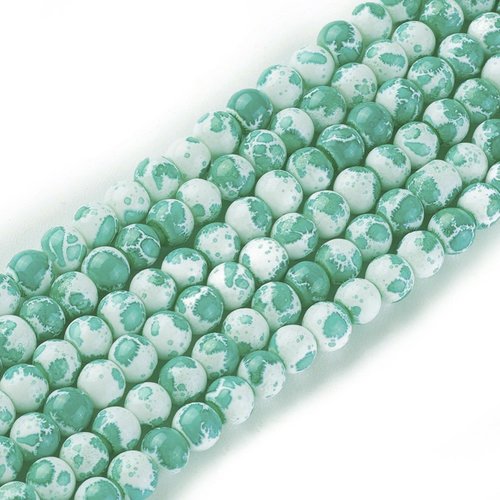 50 perles en verre 4 mm blanches taches vertes