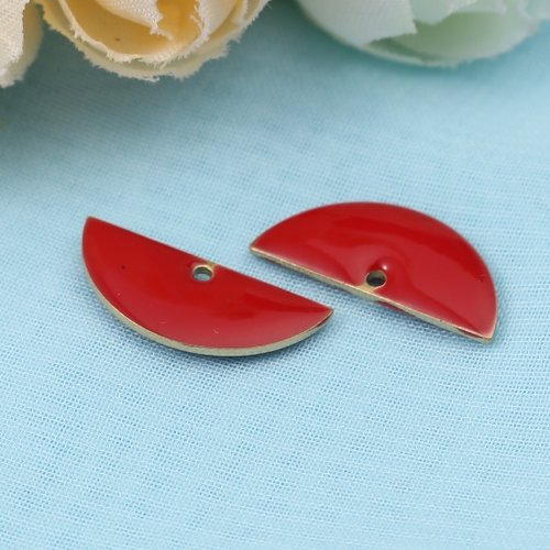 4 pendentifs sequin émail demi lune rouge