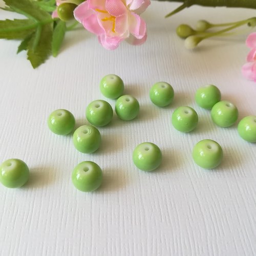 20 perles en verre ronde 8 mm vert pomme