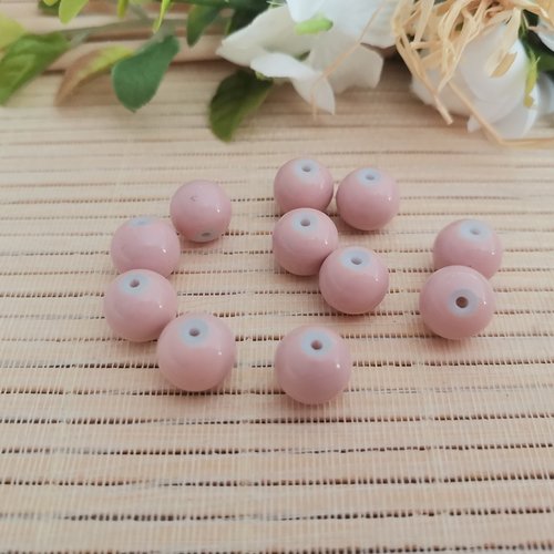 34 perles en verre 10 mm beige rosé