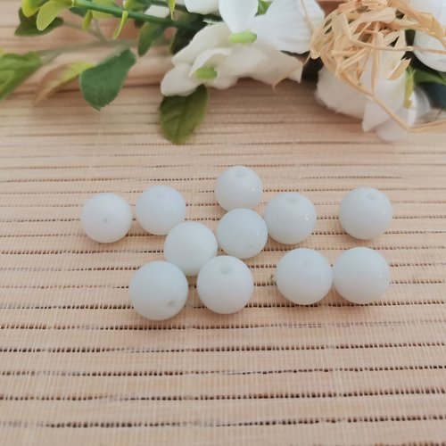 10 perles en verre 10 mm blanche