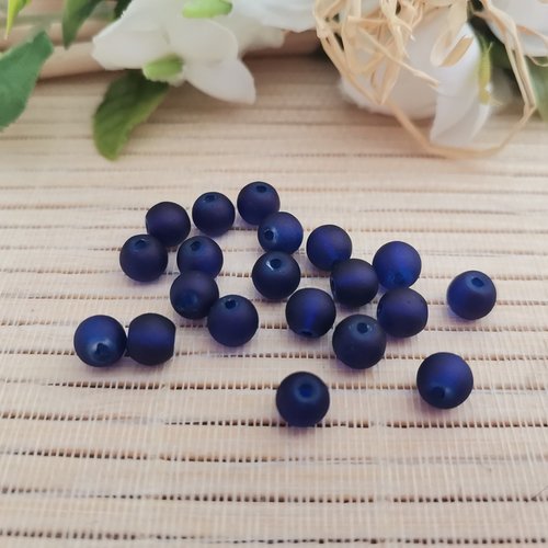 25 perles en verre givré 6 mm bleu marine