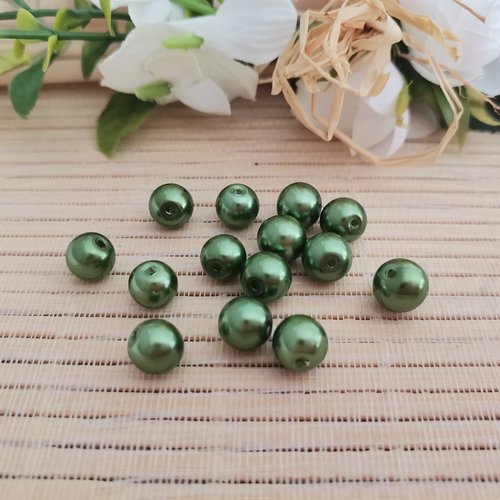 37 perles en verre nacré 8 mm vert olive