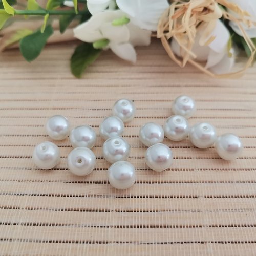 21 perles en verre nacré 8 mm blanche