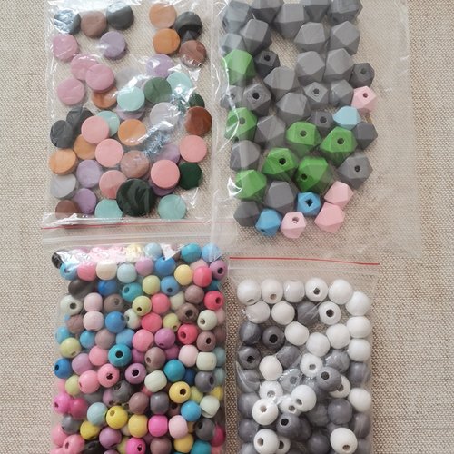 Gros lot de perles en bois