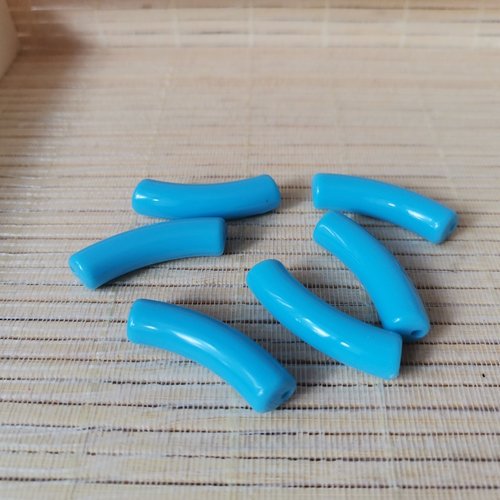 Perles tubes incurvé acrylique x 7 bleu
