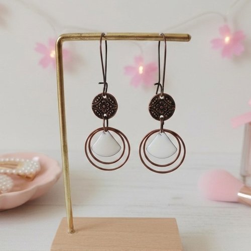 Kit boucles d'oreilles anneaux cuivre rouge et sequin émail triangle