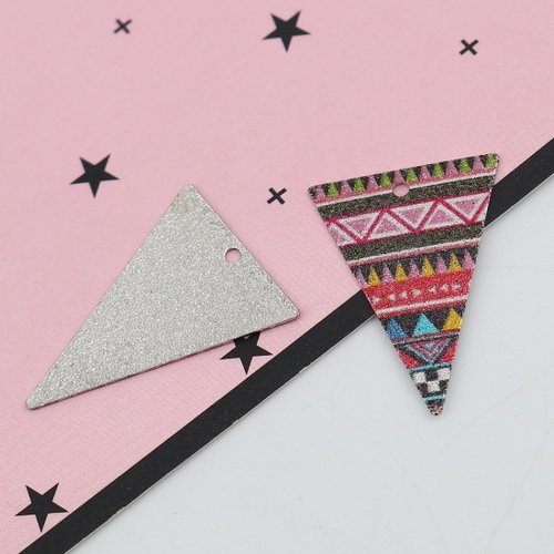 2 pendentifs sequins triangle argent mat et multicolore