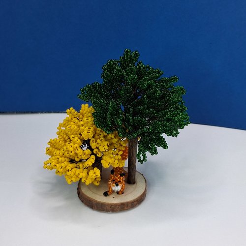 Renard sous un arbre automne en perles /renard en perles / pièce unique