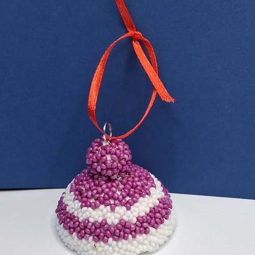 Bonnet de noël en perles