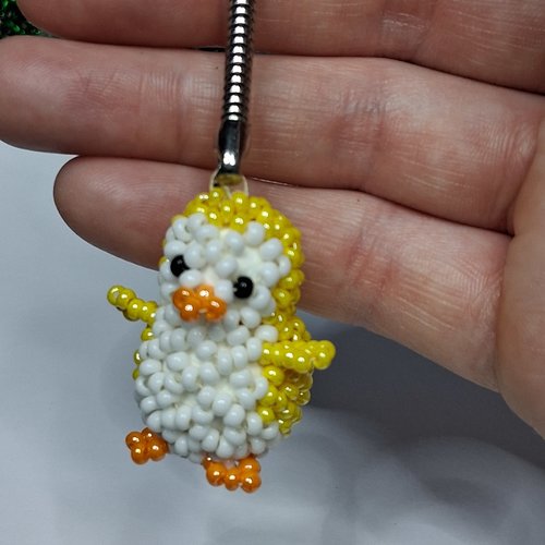 Porte-clés pingouin jaune en perles