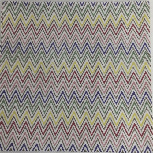 Serviette en papier motif zigzag multicolore
