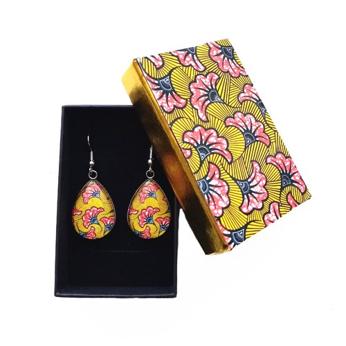 Boucles d'oreilles pendantes + coffret assorti * fleurs wax * africain, ethnique, coloré, gouttes, idée cadeau noël