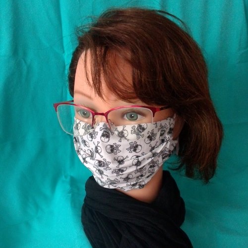 Afnor - masque alternatif, barrière et sanitaire tissu en coton motif têtes de mort - ado/femme  + pince nez