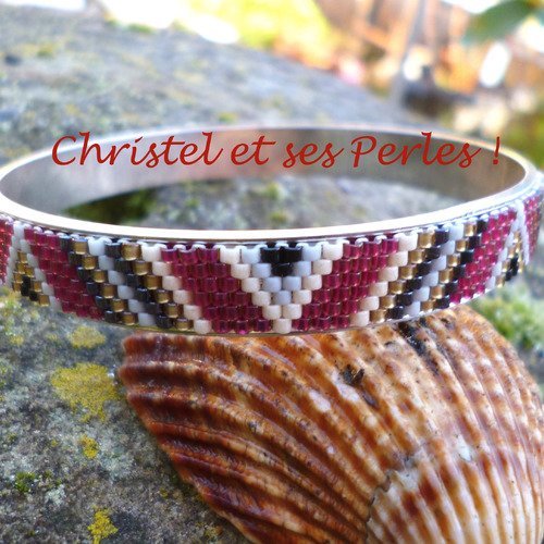 Bracelet perles et métal ethnique rouge