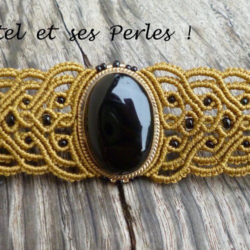 Bracelet macramé baroque et obsidienne dorée