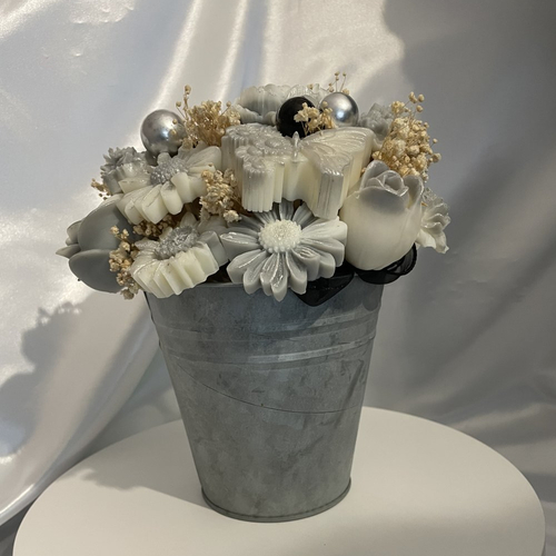 Bouquet élégant argenté