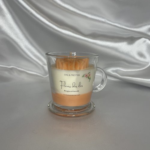 Bougies coulées fleurs des iles