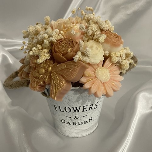 Bouquet florale délicate et raffinée