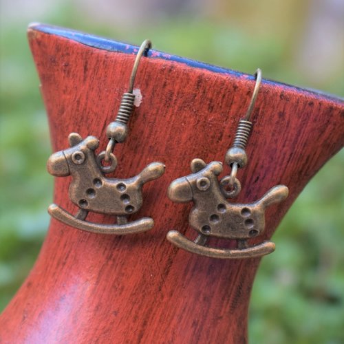 Boucles d'oreilles breloque cheval en métal bronze 12x28mm