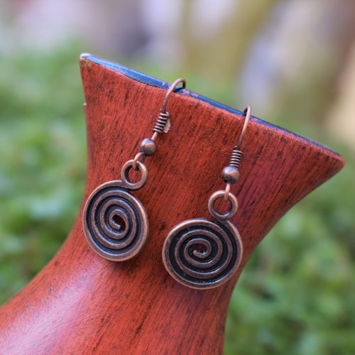 Boucles d'oreilles spirale en métal cuivre 14x35mm