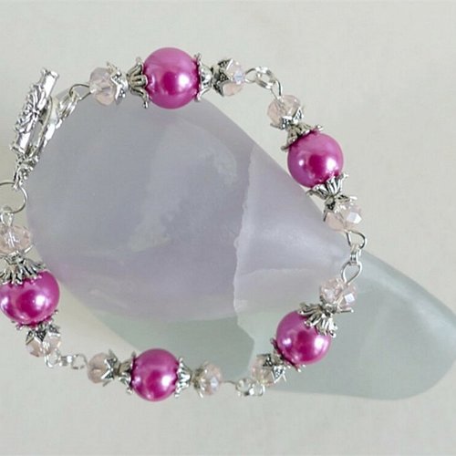 Bracelet perles de verre et cristal swarovski.