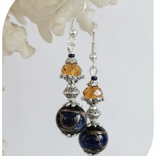 Boucles d'oreilles perles de verre bleues et cristal swarovski oranges.