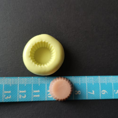Moule base de cupcake "effet caissette" 18 mm