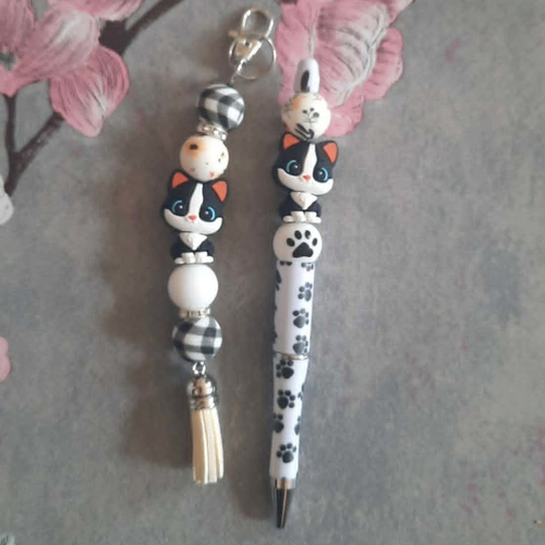 Lot de 2 créations porte clé et stylo petit chat