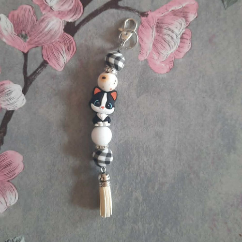 Porte clé fait main avec petit chaton