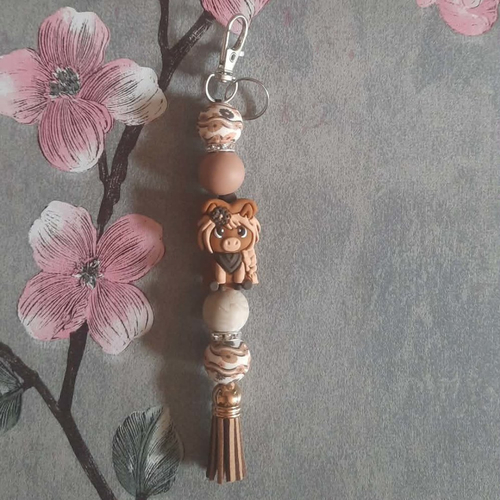 Porte clé fait main en perles silicone avec ponette